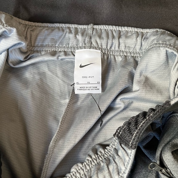 NWOT Nike Dri-Fit Training Short Basketball Size...Extra Large & XX Large - Picture 6 of 8